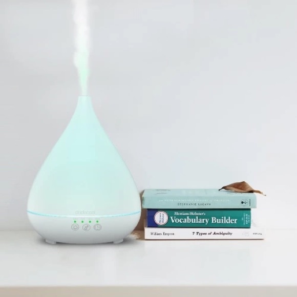 Aromacare Essential Oil Diffuser Aromatherapy Diffusers w/ 6 Essential Oils NEW - Picture 3 of 16